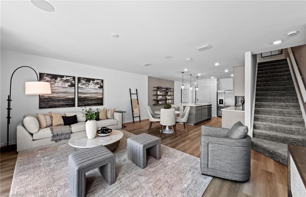 27900 Radiant CT, BONITA SPRINGS FL 34135-9