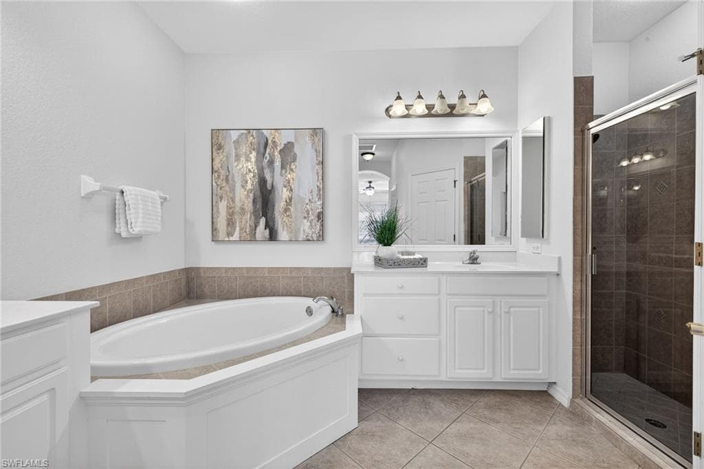 14088 Mirror CT, NAPLES FL 34114-16