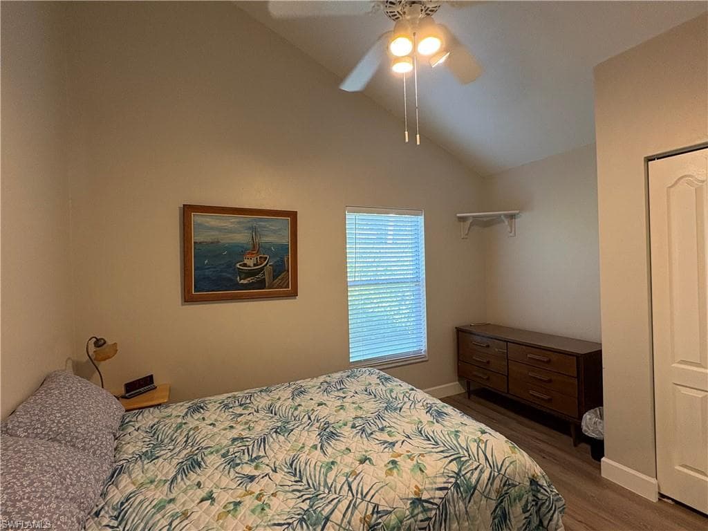 804 Bluebird ST, NAPLES FL 34104-16