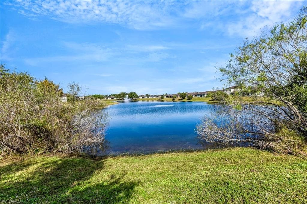 278 Shadow Lakes DR, LEHIGH ACRES FL 33974-26