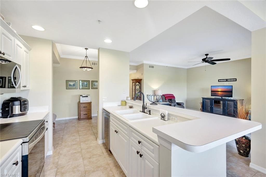 8310 Whiskey Preserve CIR # 212, FORT MYERS FL 33919-13