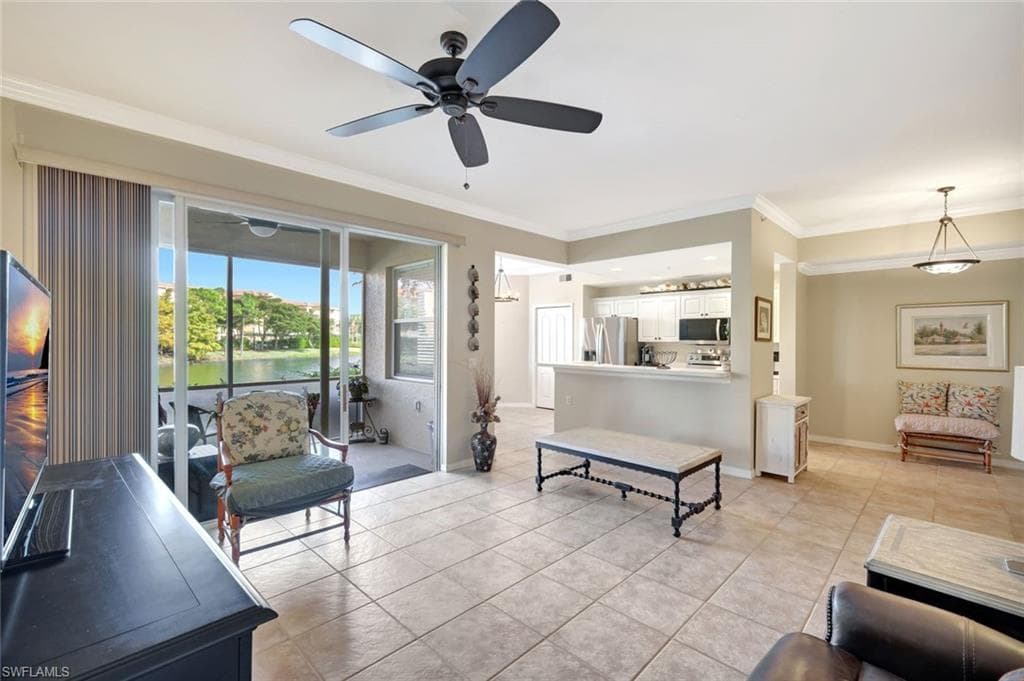 8310 Whiskey Preserve CIR # 212, FORT MYERS FL 33919-10