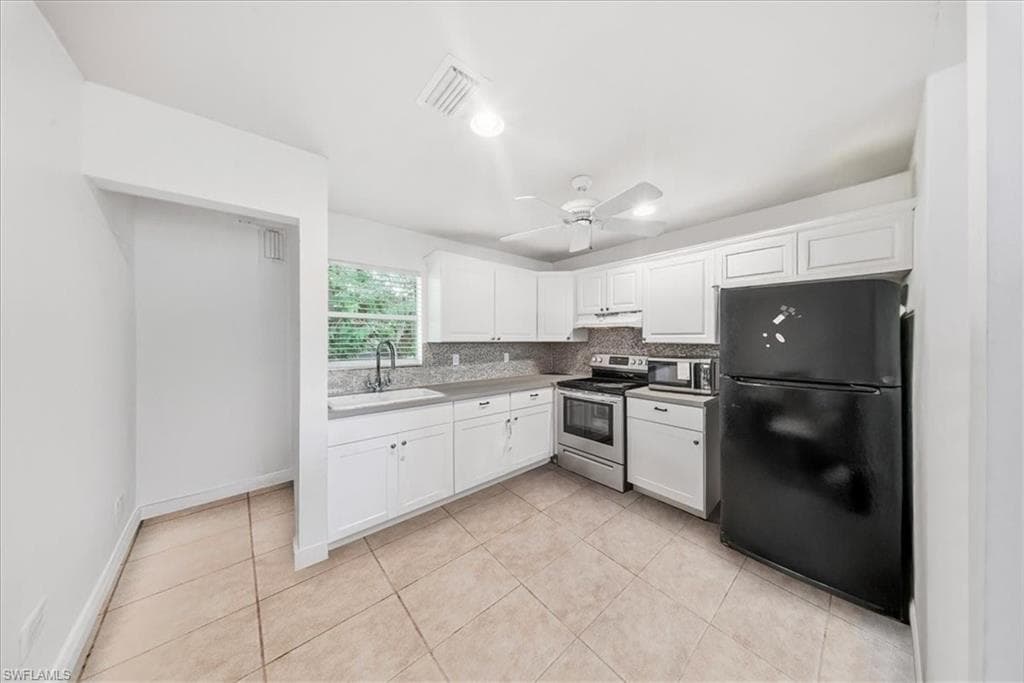 2463 Washington AVE, NAPLES FL 34112-29