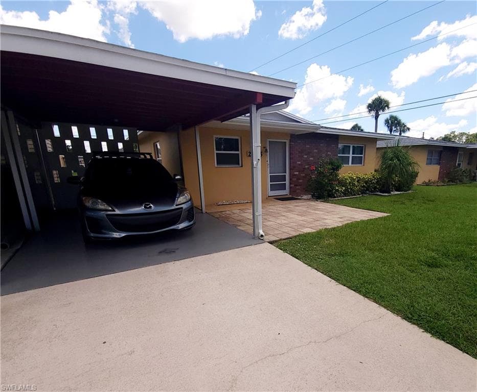 2206 E 6th ST, LEHIGH ACRES FL 33936-3