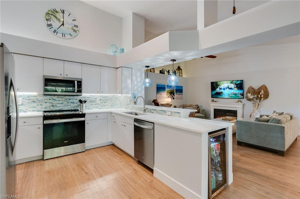 28740 Diamond DR # 203, BONITA SPRINGS FL 34134-4