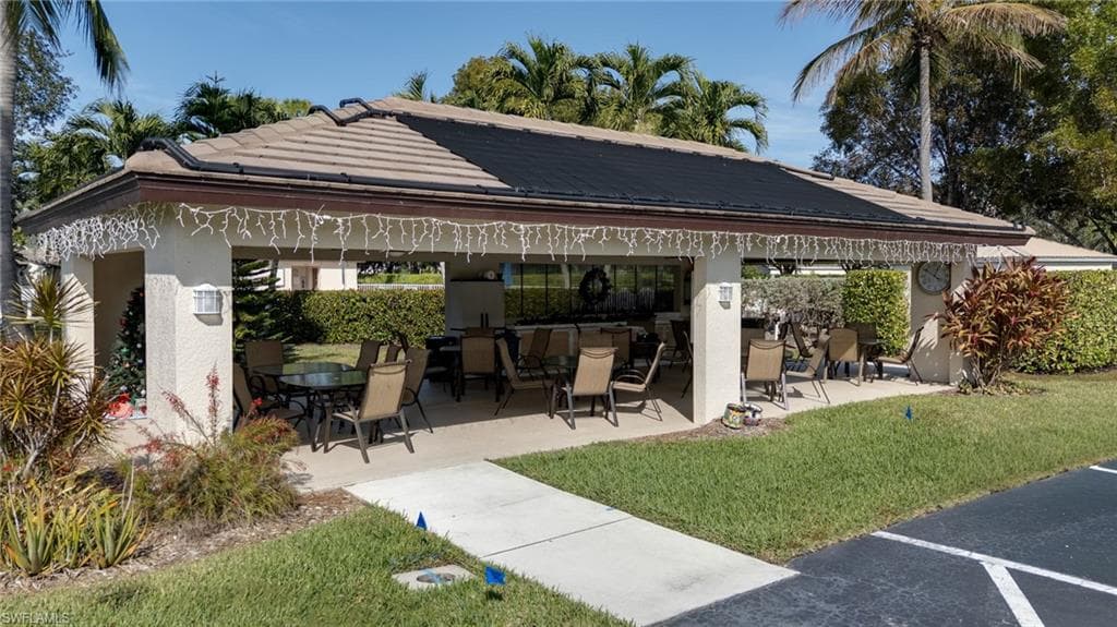 28740 Diamond DR # 203, BONITA SPRINGS FL 34134-19