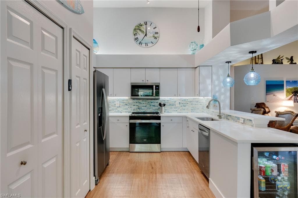 28740 Diamond DR # 203, BONITA SPRINGS FL 34134-8