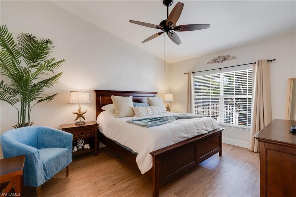 28740 Diamond DR # 203, BONITA SPRINGS FL 34134-9