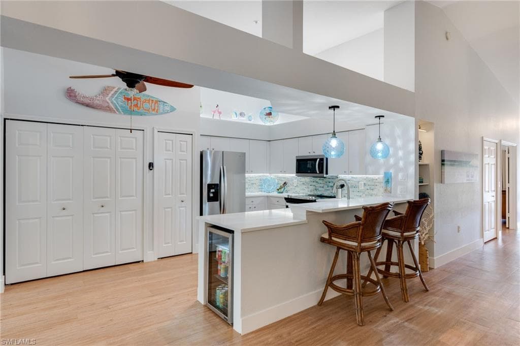 28740 Diamond DR # 203, BONITA SPRINGS FL 34134-7