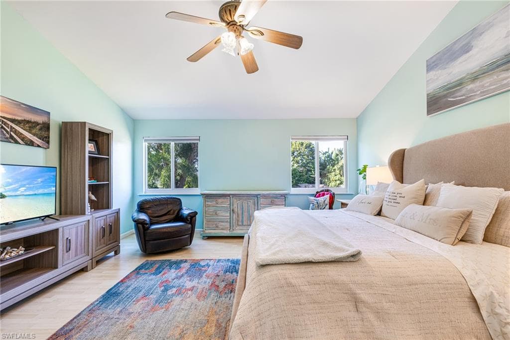 20520 Pine Tree LN, ESTERO FL 33928-11