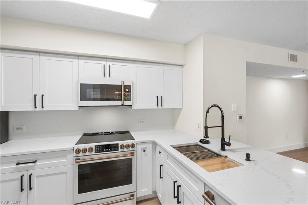 8950 Colonnades CT E # 815, BONITA SPRINGS FL 34135-5