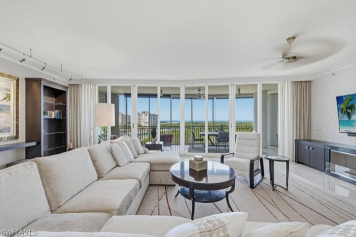 13675 Vanderbilt DR 707-1