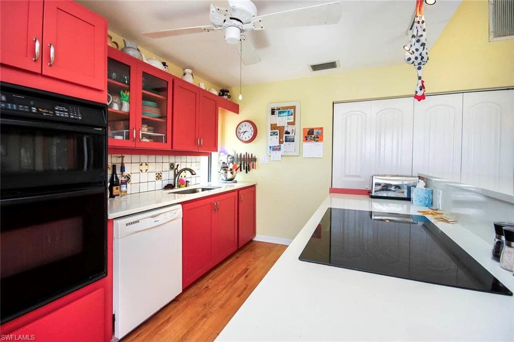 662 Donax ST, SANIBEL FL 33957-5
