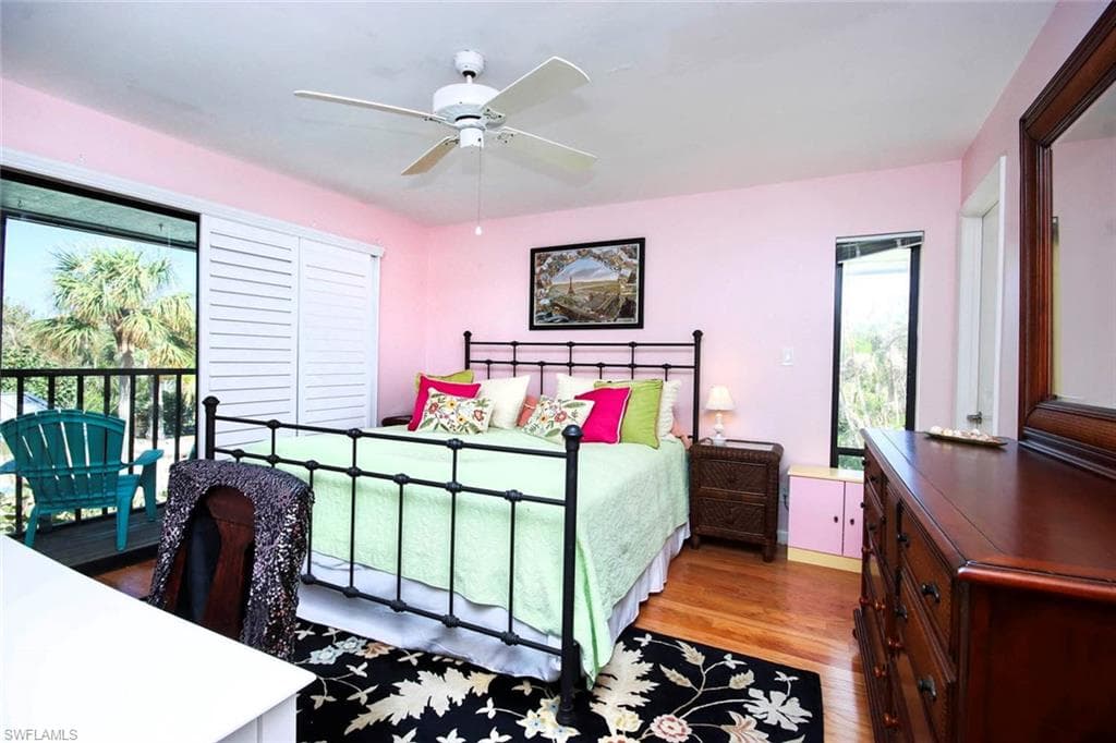 662 Donax ST, SANIBEL FL 33957-16