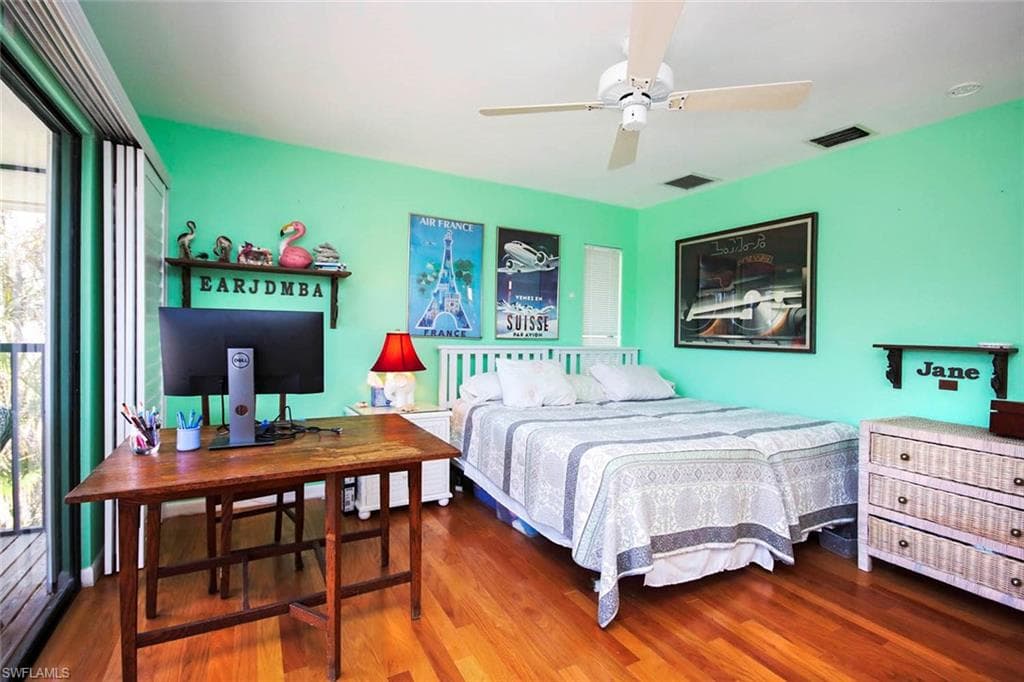 662 Donax ST, SANIBEL FL 33957-21