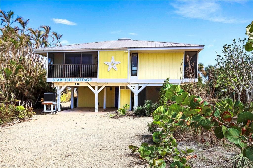 662 Donax ST, SANIBEL FL 33957-29