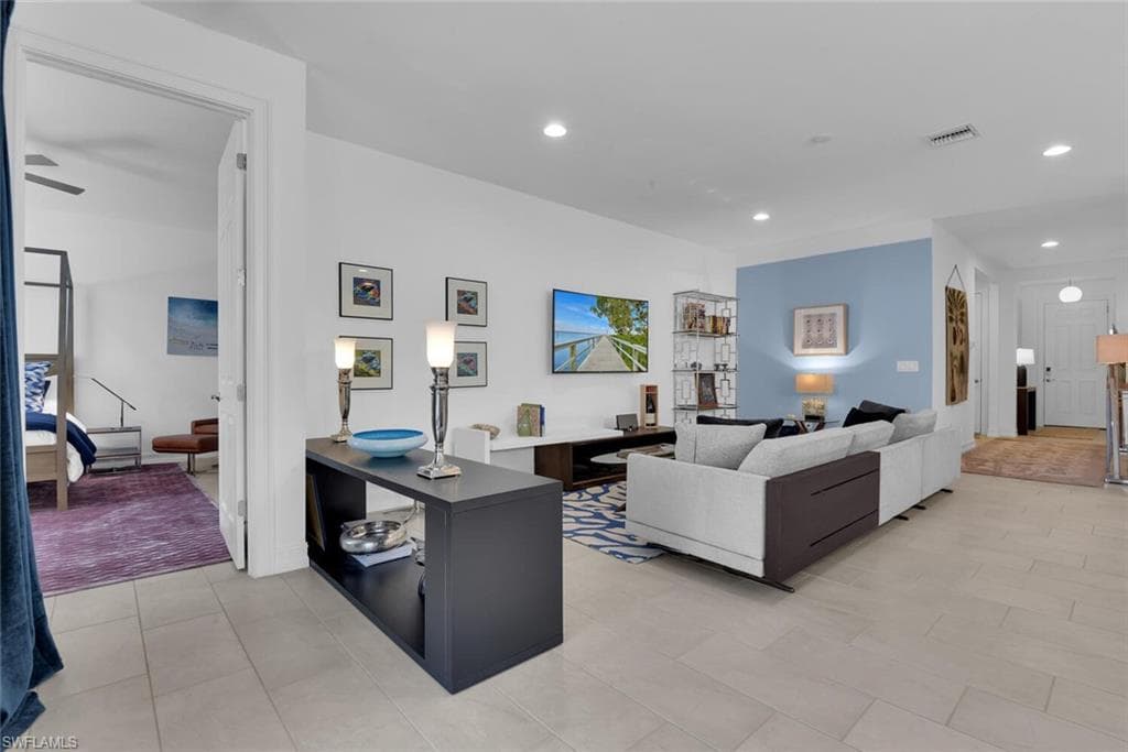 14662 Catamaran PL, NAPLES FL 34114-12