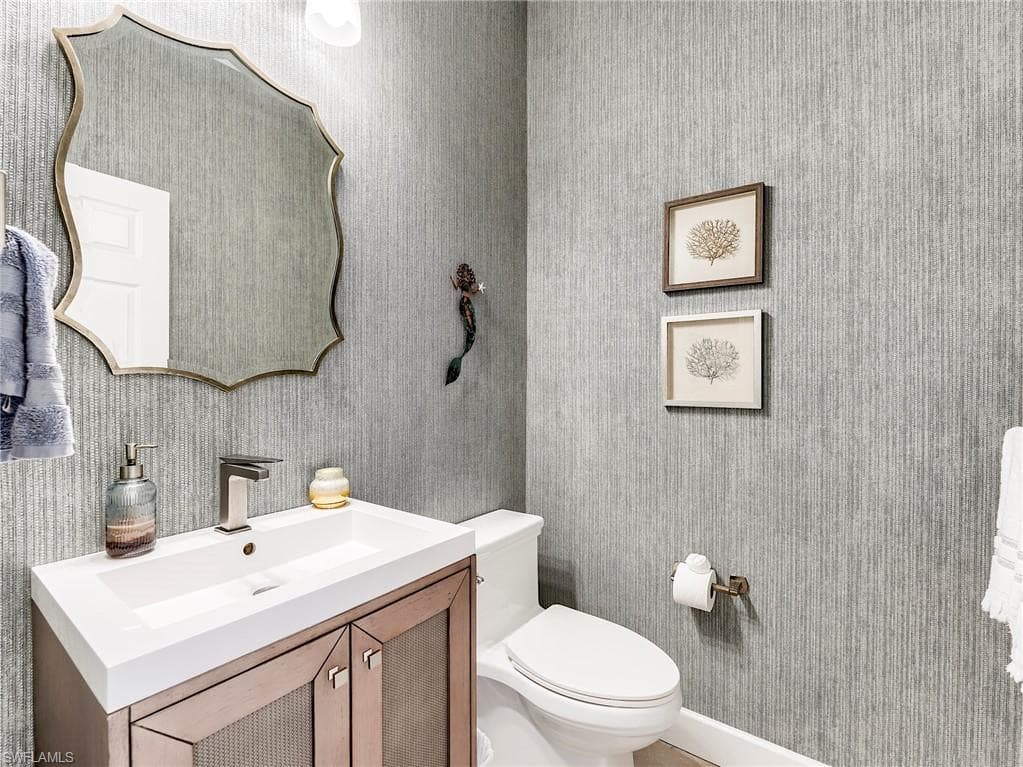 22050 Longleaf Trail DR, ESTERO FL 34135-21