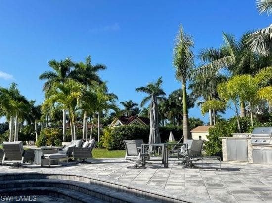 4735 Southern Breeze DR, NAPLES FL 34114-15