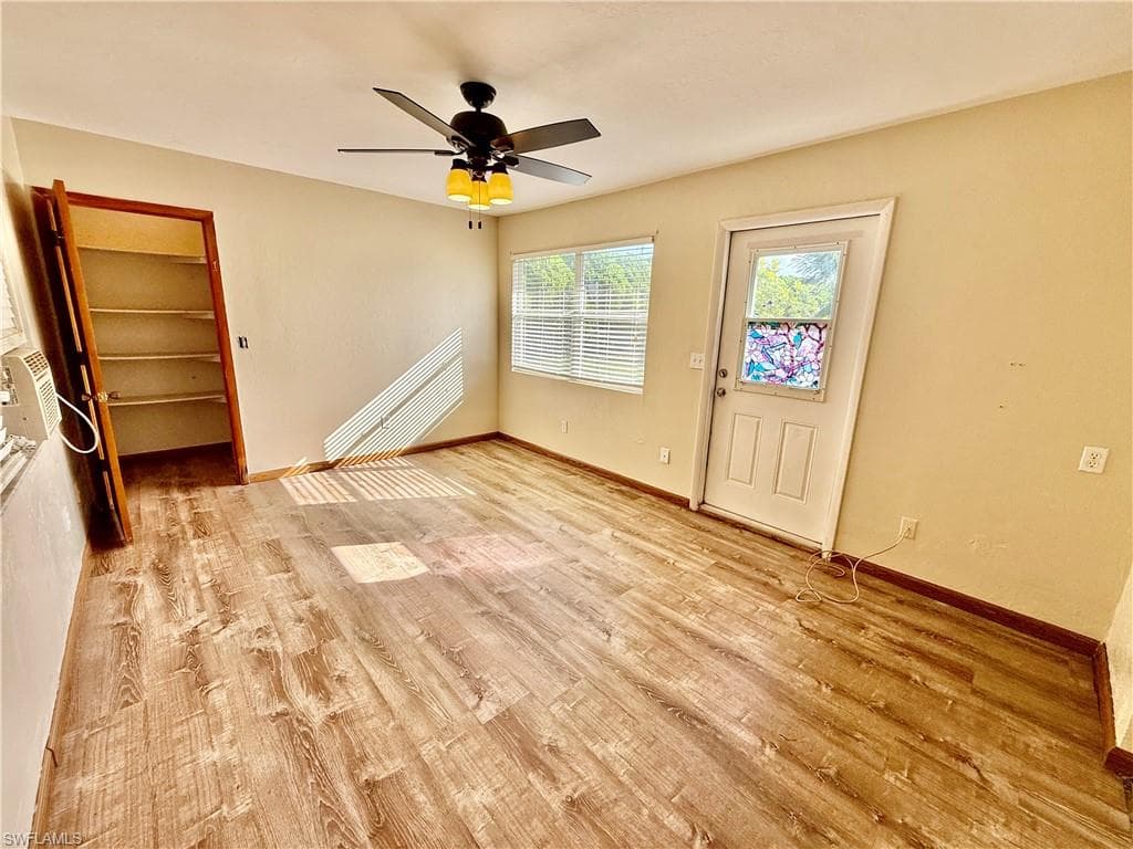 9 Palm BLVD, LEHIGH ACRES FL 33936-13