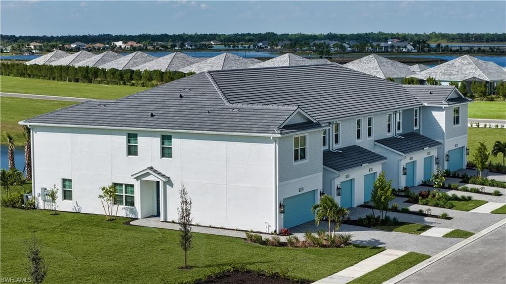 5125 Draco CIR, NAPLES FL 34120-2