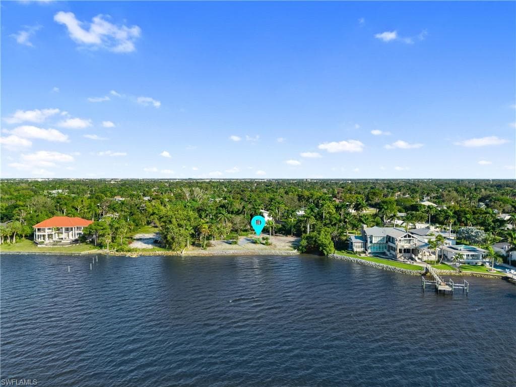 8661 Cajuput CV, FORT MYERS FL 33919-25