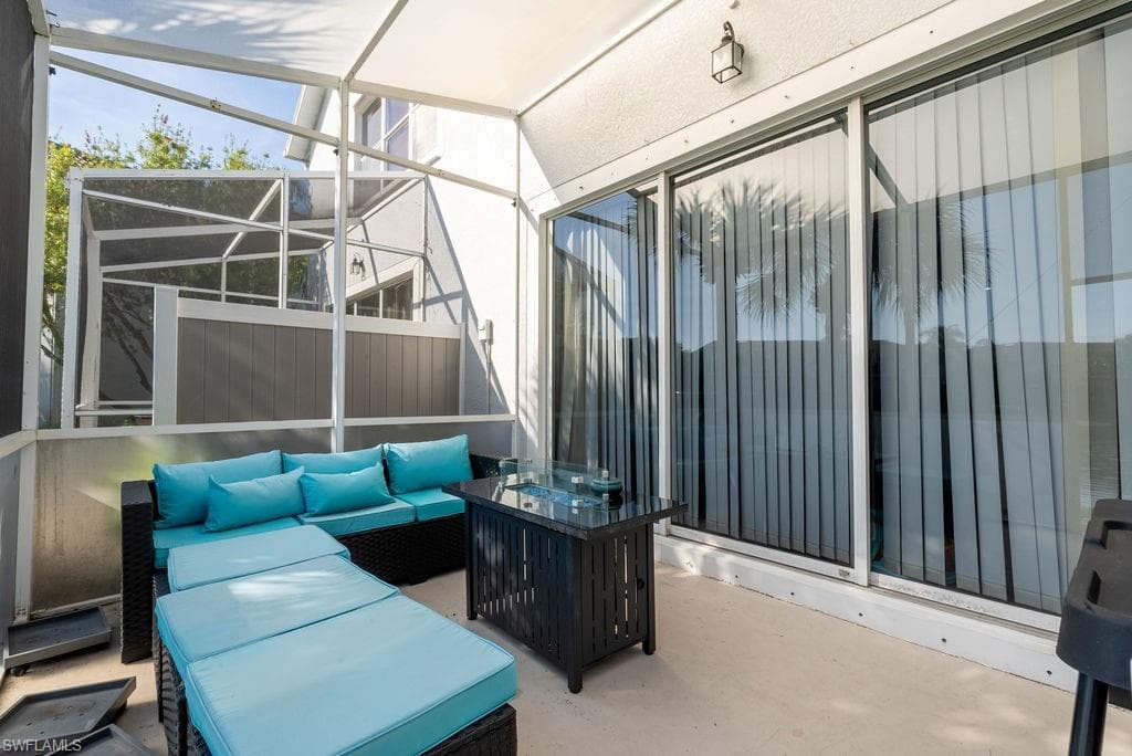 15792 Marcello CIR # 182, NAPLES FL 34110-42