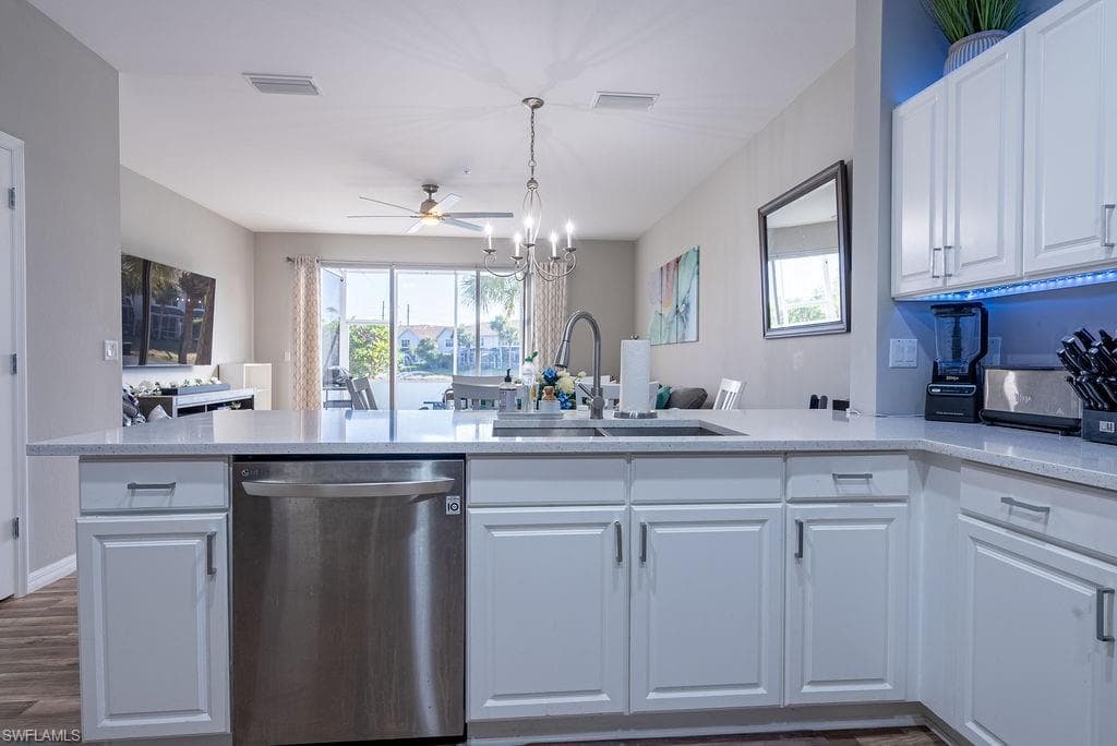 15792 Marcello CIR # 182, NAPLES FL 34110-11