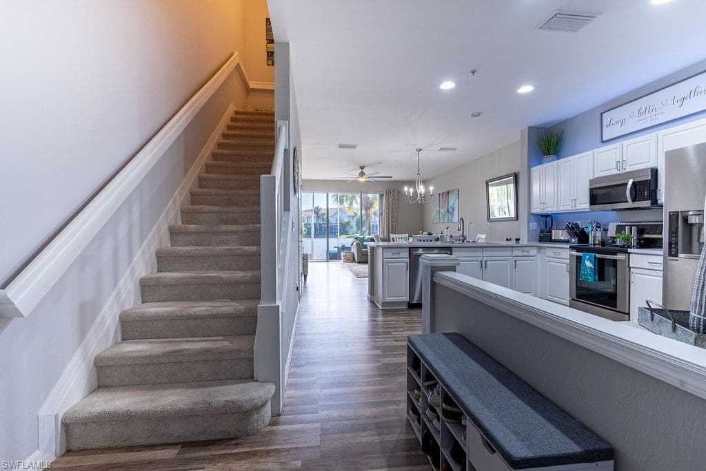 15792 Marcello CIR # 182, NAPLES FL 34110-27