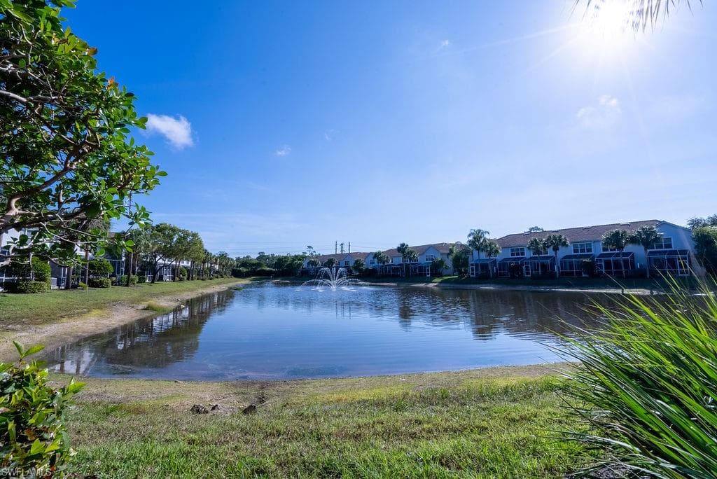 15792 Marcello CIR # 182, NAPLES FL 34110-49