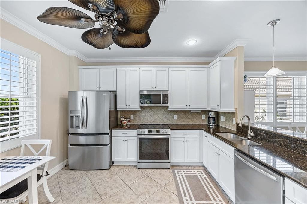 7234 Adriana CT, NAPLES FL 34114-11