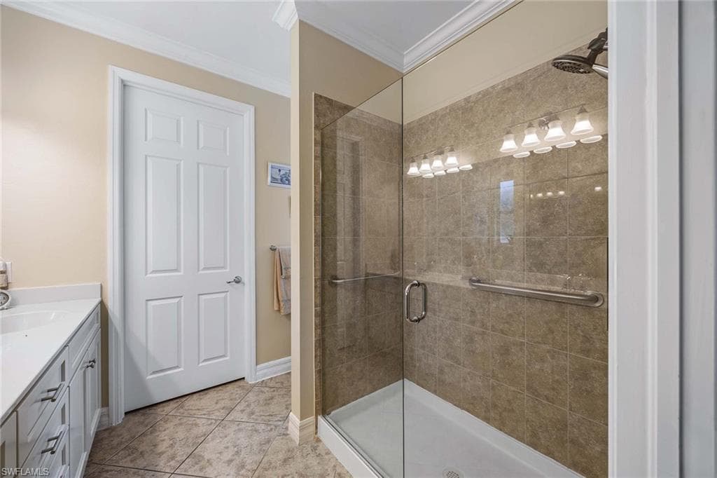 7234 Adriana CT, NAPLES FL 34114-20