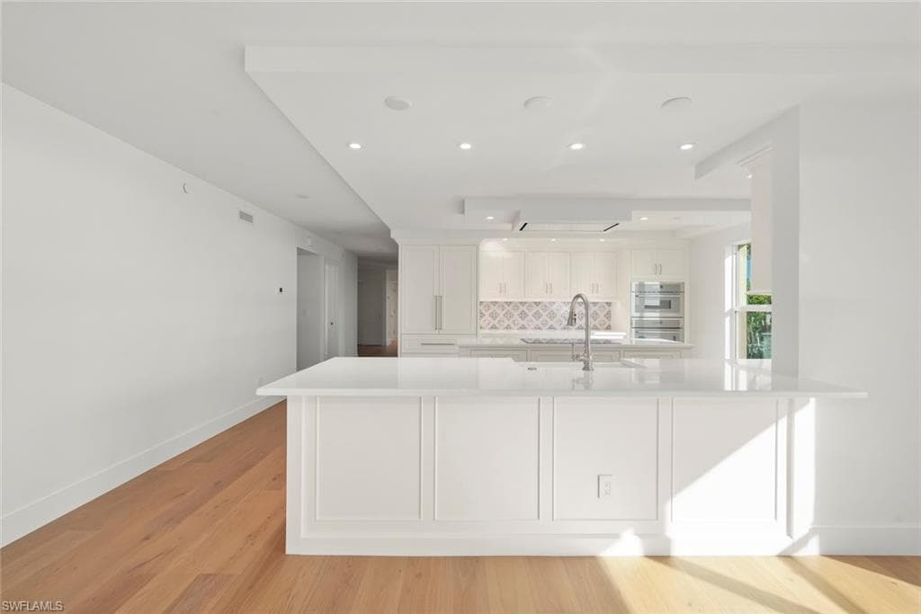 3127 W Gulf DR # 101, SANIBEL FL 33957-15