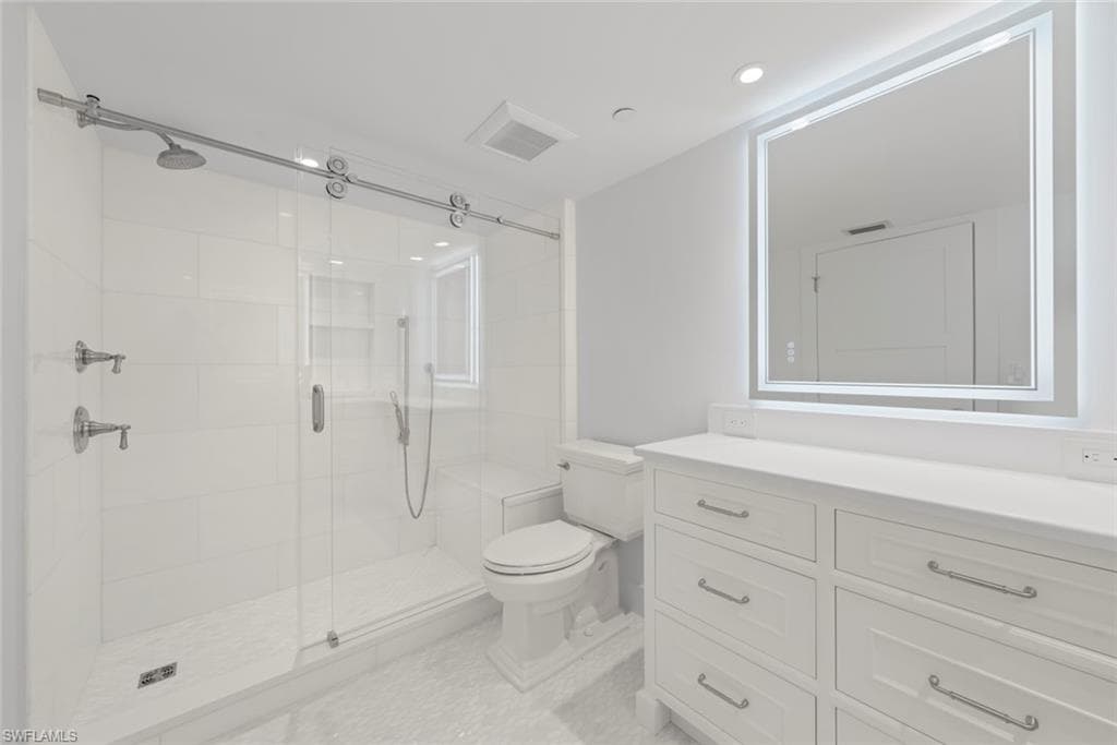 3127 W Gulf DR # 101, SANIBEL FL 33957-37