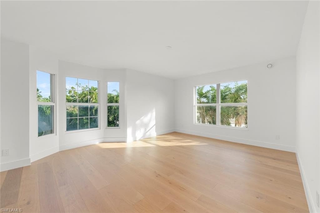 3127 W Gulf DR # 101, SANIBEL FL 33957-38