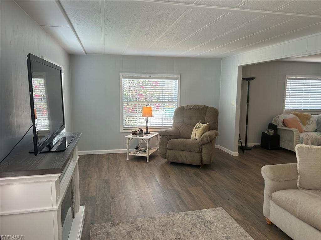 221 Indian Key LN # 254, NAPLES FL 34114-6