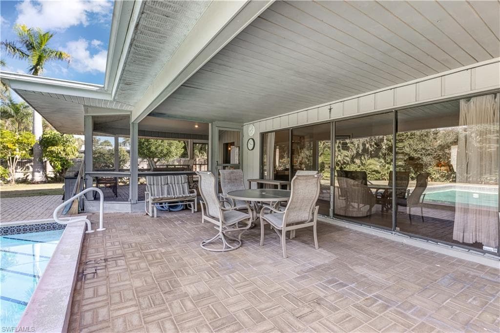 3540 Avocado DR, FORT MYERS FL 33901-35