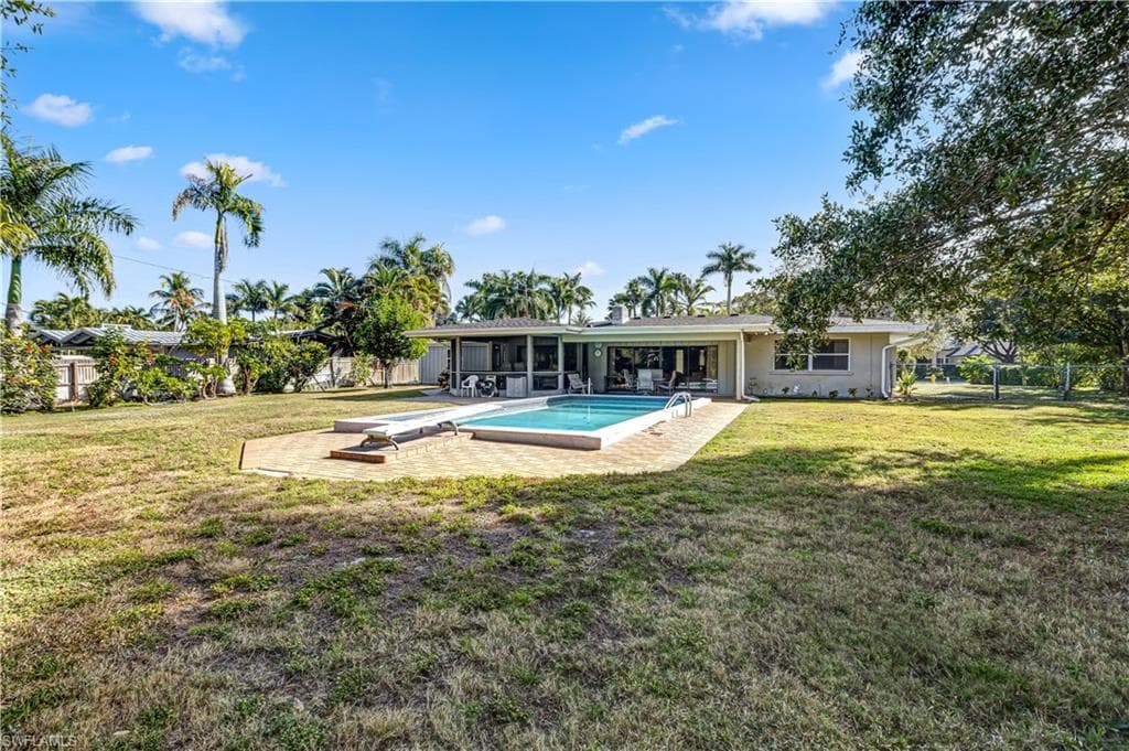 3540 Avocado DR, FORT MYERS FL 33901-40