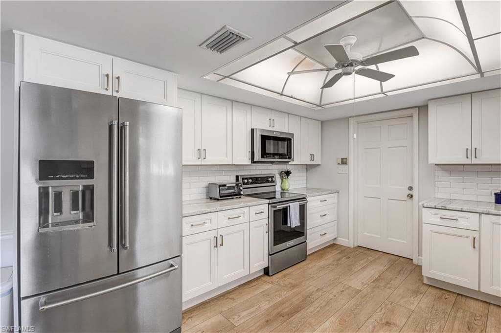3540 Avocado DR, FORT MYERS FL 33901-7