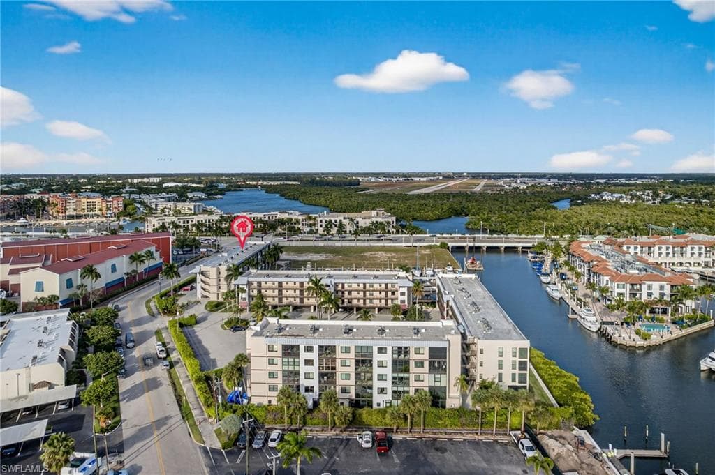 801 River Point DR # 203A, NAPLES FL 34102-29