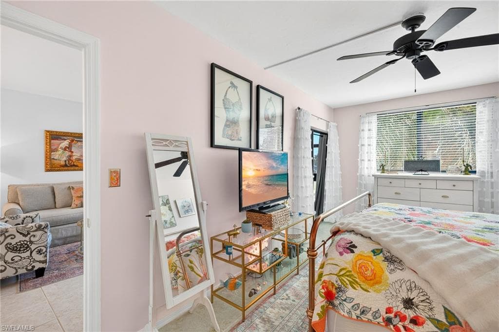 801 River Point DR # 203A, NAPLES FL 34102-14