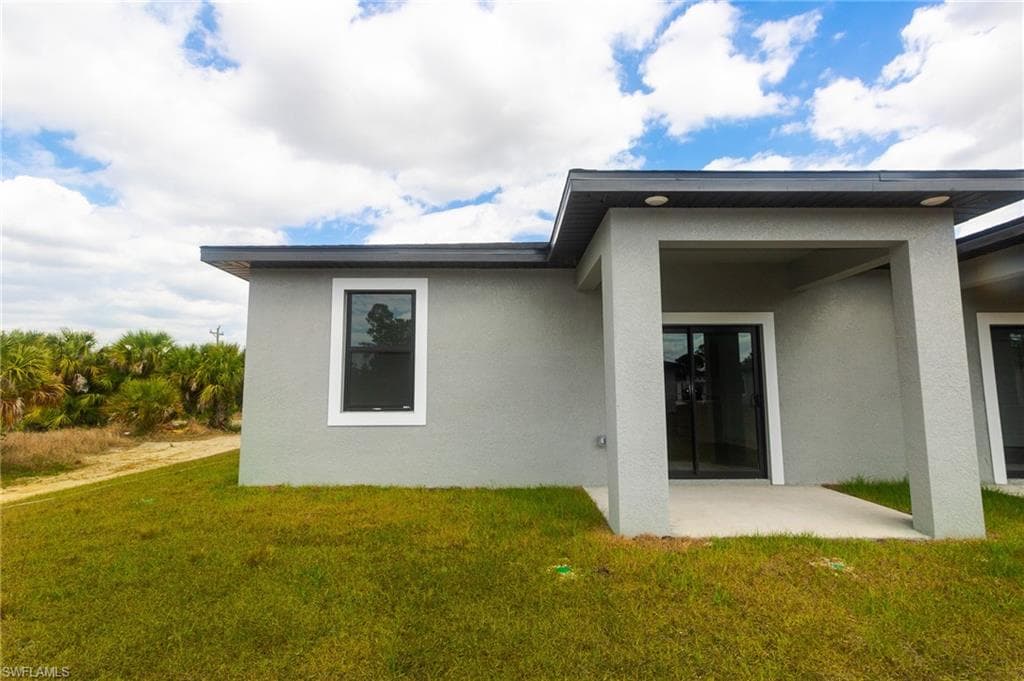 1260 MILWAUKEE BLVD # 1260, LEHIGH ACRES FL 33974-26