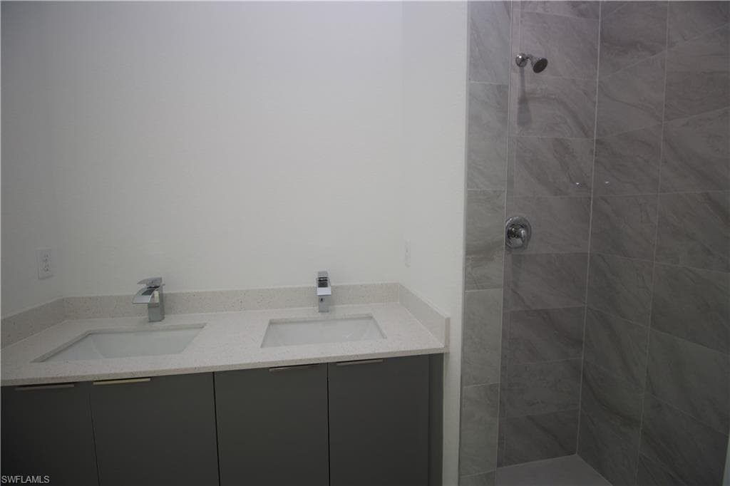 1260 MILWAUKEE BLVD # 1260, LEHIGH ACRES FL 33974-11