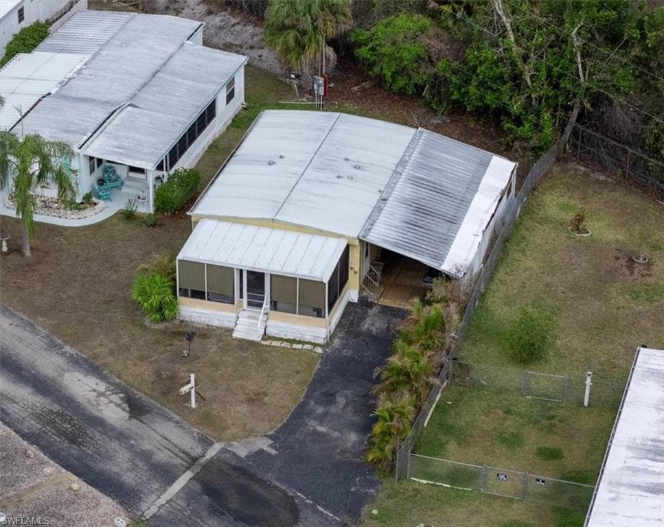 265 Fireball LN, NORTH FORT MYERS FL 33917-11