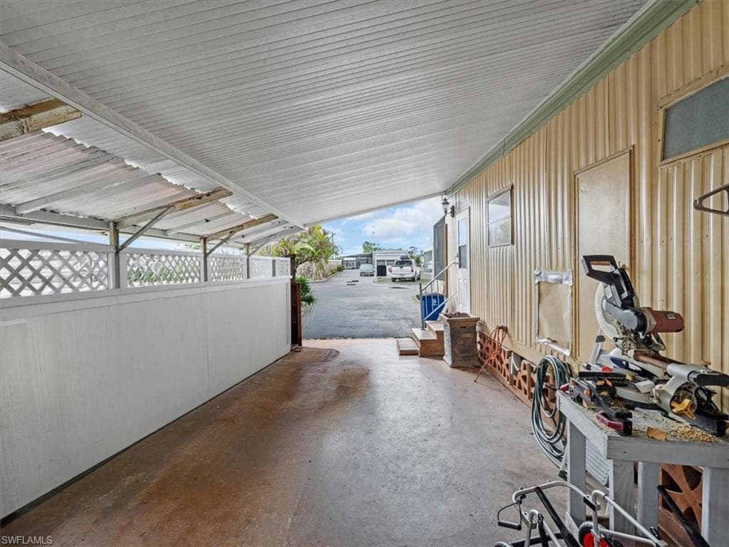 265 Fireball LN, NORTH FORT MYERS FL 33917-14