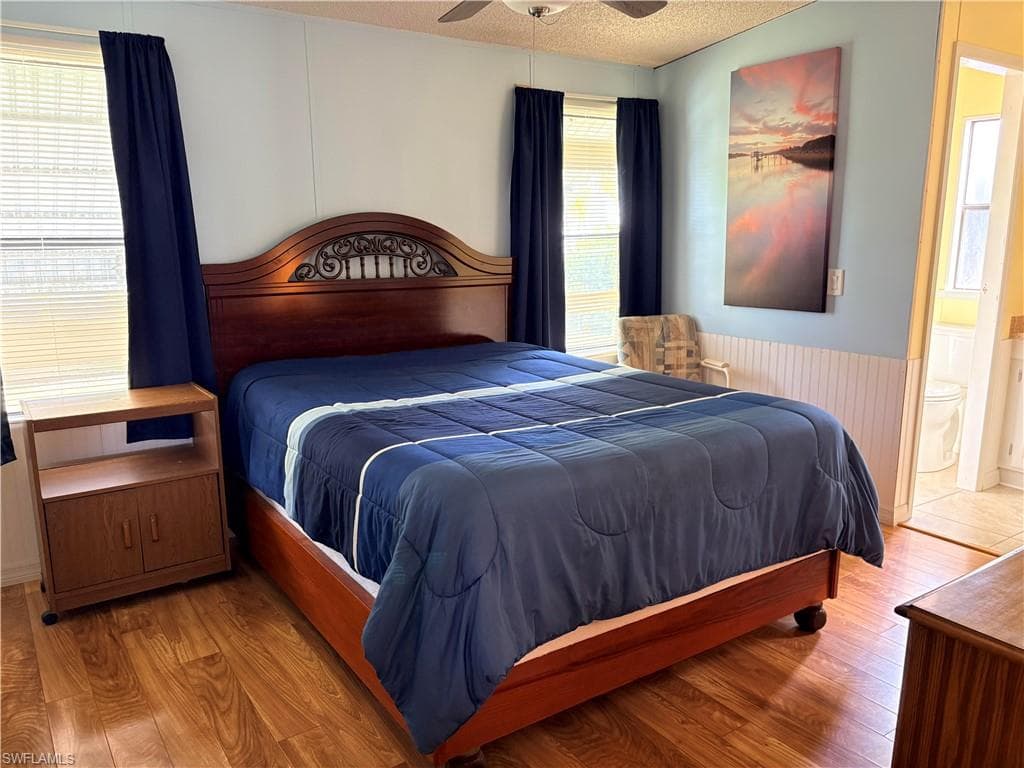 3142 Linwood DR, NORTH FORT MYERS FL 33917-18