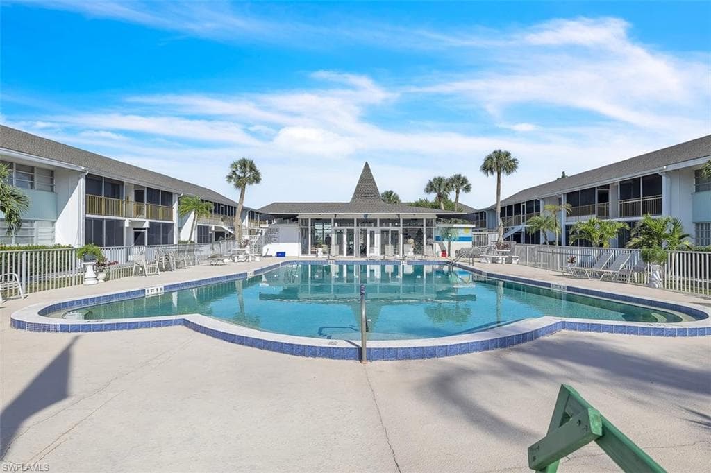 403 SE 43rd TER # 11, CAPE CORAL FL 33904-20