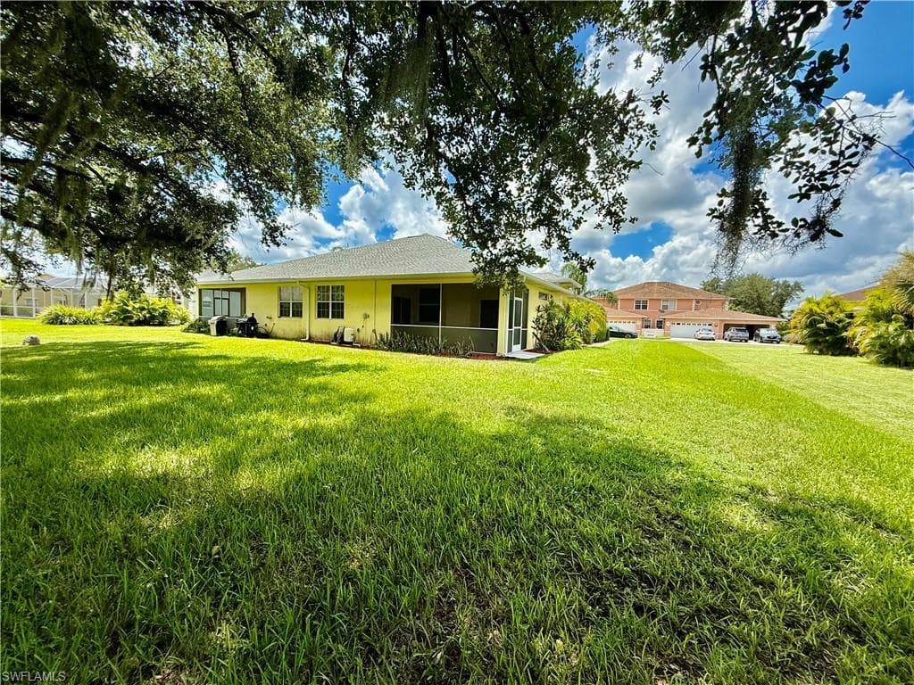 19933 Lake Vista CIR, LEHIGH ACRES FL 33936-29