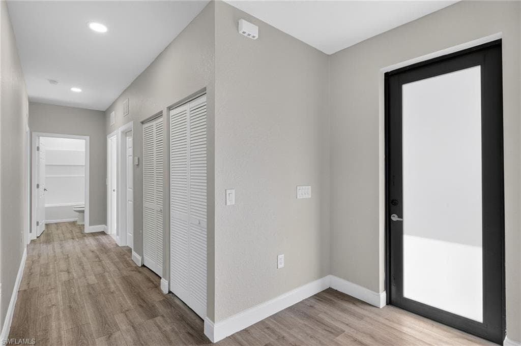 128 Viewpoint DR, LEHIGH ACRES FL 33972-8