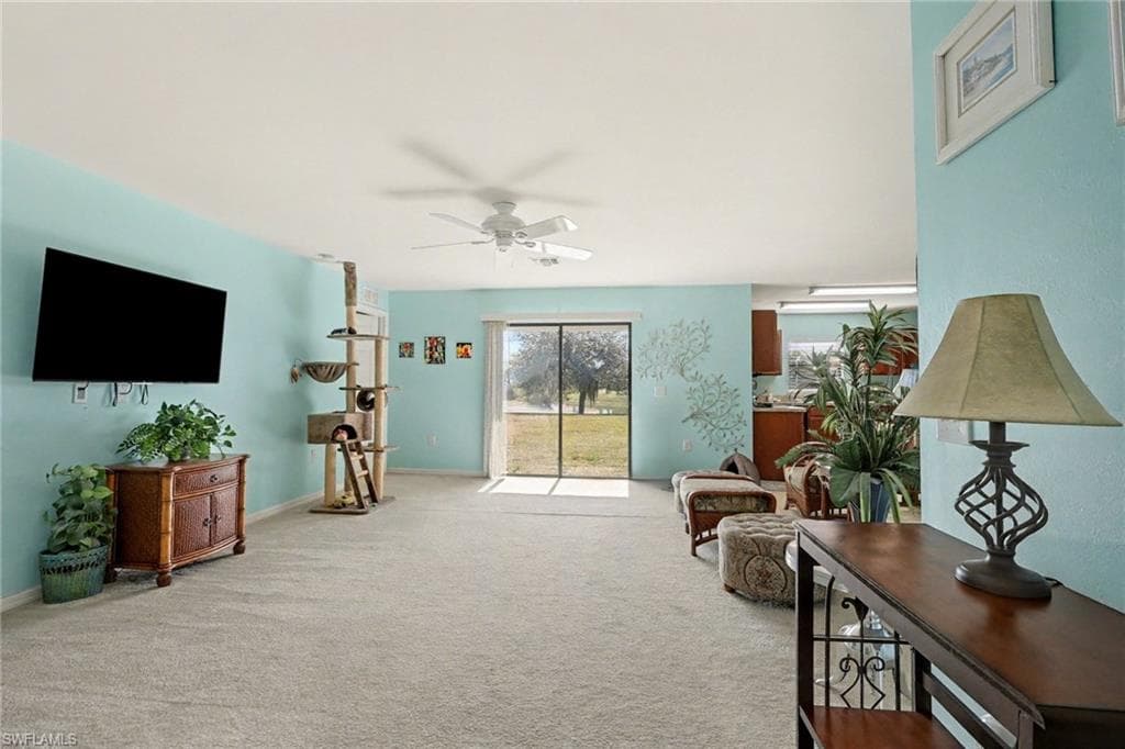 746 Center Lake ST, LEHIGH ACRES FL 33974-3